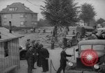 Immagine di Esame dei documenti Wiesbaden Germania, 1946, secondo 5 filmato di repertorio 65675070610
