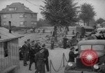 Immagine di Esame dei documenti Wiesbaden Germania, 1946, secondo 7 filmato di repertorio 65675070610