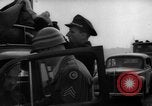Immagine di Esame dei documenti Wiesbaden Germania, 1946, secondo 31 filmato di repertorio 65675070610
