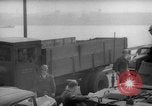 Immagine di Esame dei documenti Wiesbaden Germania, 1946, secondo 23 filmato di repertorio 65675070611