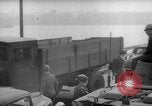 Immagine di Esame dei documenti Wiesbaden Germania, 1946, secondo 24 filmato di repertorio 65675070611