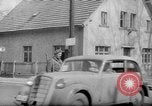 Immagine di British guardie militari La città di Bad Oeynhausen Germania, 1946, secondo 40 filmato di repertorio 65675070616