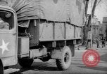 Immagine di British guardie militari La città di Bad Oeynhausen Germania, 1946, secondo 61 filmato di repertorio 65675070616