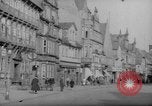 Image bâtiments du 15ème siècle de Hamlin Hamlin Allemagne, 1946, de la seconde 4 séquences d'archives historiques vidéo 65675070618