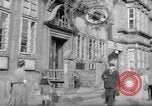 Image bâtiments du 15ème siècle de Hamlin Hamlin Allemagne, 1946, de la seconde 22 séquences d'archives historiques vidéo 65675070618