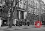 Standbild russischen Sitz Dresden Deutschland, 1946, aus Sekunde 12 historischem Filmmaterial Videoclip 65675070620