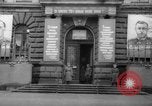 Standbild russischen Sitz Dresden Deutschland, 1946, aus Sekunde 57 historischem Filmmaterial Videoclip 65675070620