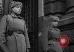 Standbild russischen Sitz Dresden Deutschland, 1946, aus Sekunde 62 historischem Filmmaterial Videoclip 65675070620