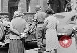 Immagine di Civili tedesco Germania, 1946, secondo 26 filmato di repertorio 65675070623
