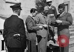 Immagine di Tedeschi a Monaco durante l'occupazione Monaco Germania, 1946, secondo 42 filmato di repertorio 65675070624