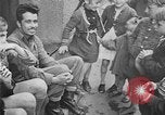 Immagine di Tedeschi a Monaco durante l'occupazione Monaco Germania, 1946, secondo 46 filmato di repertorio 65675070624
