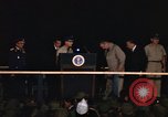 Immagine di Lyndon Baines Johnson alla base di Korat Della Thailandia, 1967, secondo 53 filmato di repertorio 65675070629