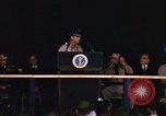 Immagine di Lyndon Baines Johnson alla base di Korat Della Thailandia, 1967, secondo 58 filmato di repertorio 65675070629
