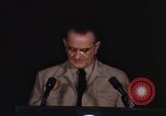 Immagine di Discorso di Lyndon Baines Johnson alla base di Korat Della Thailandia, 1967, secondo 28 filmato di repertorio 65675070630