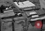 Standbild paratroop Invasion der Corregidor Mindoro (Philippinen), 1945, aus Sekunde 57 historischem Filmmaterial Videoclip 65675070642