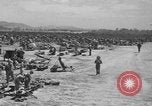 Immagine di Paratroop invasione Mindoro Filippine, 1945, secondo 5 filmato di repertorio 65675070643