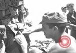 Immagine di Paratroop invasione Mindoro Filippine, 1945, secondo 26 filmato di repertorio 65675070643