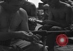 Immagine di Paratroop invasione del Corregidor Mindoro Filippine, 1945, secondo 21 filmato di repertorio 65675070644