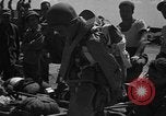 Immagine di Paratroop invasione del Corregidor Mindoro Filippine, 1945, secondo 46 filmato di repertorio 65675070644