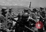 Standbild Fallschirmjäger Invasion der Corregidor Mindoro (Philippinen), 1945, aus Sekunde 18 historischem Filmmaterial Videoclip 65675070645