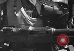 Standbild Fallschirmjäger Invasion der Corregidor Mindoro (Philippinen), 1945, aus Sekunde 23 historischem Filmmaterial Videoclip 65675070645