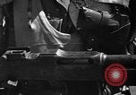 Standbild Fallschirmjäger Invasion der Corregidor Mindoro (Philippinen), 1945, aus Sekunde 27 historischem Filmmaterial Videoclip 65675070645