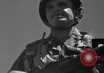 Standbild Fallschirmjäger Invasion der Corregidor Mindoro (Philippinen), 1945, aus Sekunde 38 historischem Filmmaterial Videoclip 65675070645