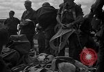Standbild Fallschirmjäger Invasion der Corregidor Mindoro (Philippinen), 1945, aus Sekunde 41 historischem Filmmaterial Videoclip 65675070645