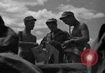 Standbild Fallschirmjäger Invasion der Corregidor Mindoro (Philippinen), 1945, aus Sekunde 50 historischem Filmmaterial Videoclip 65675070645