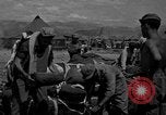 Standbild Fallschirmjäger Invasion der Corregidor Mindoro (Philippinen), 1945, aus Sekunde 58 historischem Filmmaterial Videoclip 65675070645