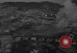 Standbild paratroop Invasion Corregidor Island Philippinen, 1945, aus Sekunde 12 historischem Filmmaterial Videoclip 65675070646