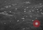 Image invasion aéroportée Corregidor Island Philippines, 1945, de la seconde 11 séquences d'archives historiques vidéo 65675070647