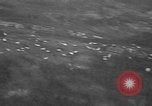 Image invasion aéroportée Corregidor Island Philippines, 1945, de la seconde 37 séquences d'archives historiques vidéo 65675070647