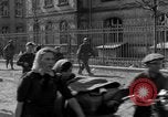 Immagine di 4° Divisione Corazzate Worm Germania, 1945, secondo 12 filmato di repertorio 65675070649