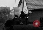 Immagine di American IV Divisione Corazzate Worm Germania, 1945, secondo 13 filmato di repertorio 65675070653