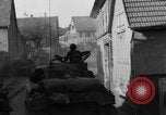 Immagine di American IV Divisione Corazzate Worm Germania, 1945, secondo 15 filmato di repertorio 65675070653