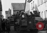 Immagine di American IV Divisione Corazzate Worm Germania, 1945, secondo 41 filmato di repertorio 65675070653