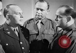 Immagine di Trattamento di seconda guerra mondiale per combattere la stanchezza o PTSD United States USA, 1945, secondo 9 filmato di repertorio 65675070655