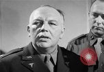 Immagine di Trattamento di seconda guerra mondiale per combattere la stanchezza o PTSD United States USA, 1945, secondo 16 filmato di repertorio 65675070655