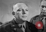 Immagine di Trattamento di seconda guerra mondiale per combattere la stanchezza o PTSD United States USA, 1945, secondo 19 filmato di repertorio 65675070655