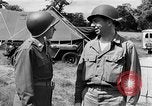 Standbild Behandlung für Bekämpfung der Erschöpfung in Zweiten Weltkrieg United States USA, 1945, aus Sekunde 44 historischem Filmmaterial Videoclip 65675070659