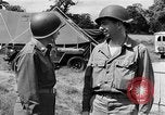 Standbild Behandlung für Bekämpfung der Erschöpfung in Zweiten Weltkrieg United States USA, 1945, aus Sekunde 45 historischem Filmmaterial Videoclip 65675070659