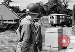 Standbild Behandlung für Bekämpfung der Erschöpfung in Zweiten Weltkrieg United States USA, 1945, aus Sekunde 47 historischem Filmmaterial Videoclip 65675070659