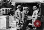 Standbild Behandlung für Bekämpfung der Erschöpfung in Zweiten Weltkrieg United States USA, 1945, aus Sekunde 52 historischem Filmmaterial Videoclip 65675070659