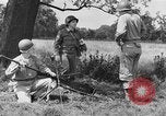 Standbild Bekämpfung Erschöpfung Prävention in Zweiten Weltkrieg United States USA, 1945, aus Sekunde 62 historischem Filmmaterial Videoclip 65675070660