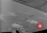 Standbild Boeing B-17 Flying Fortress Hamburg Deutschland, 1944, aus Sekunde 18 historischem Filmmaterial Videoclip 65675070661