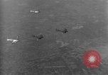 Standbild Boeing B-17 Flying Fortress Hamburg Deutschland, 1944, aus Sekunde 30 historischem Filmmaterial Videoclip 65675070661