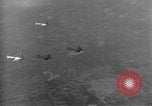 Standbild Boeing B-17 Flying Fortress Hamburg Deutschland, 1944, aus Sekunde 39 historischem Filmmaterial Videoclip 65675070661