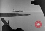 Standbild Boeing B-17 Flying Fortress Hamburg Deutschland, 1944, aus Sekunde 48 historischem Filmmaterial Videoclip 65675070661