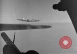 Standbild Boeing B-17 Flying Fortress Hamburg Deutschland, 1944, aus Sekunde 49 historischem Filmmaterial Videoclip 65675070661